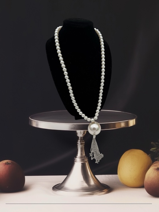 Jewelry - Classic White Faux Pearl Tassel Necklace